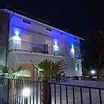 Mariana 3*