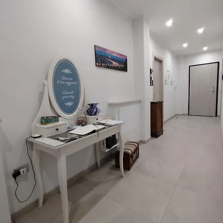 Mariana Couette-café Saluces